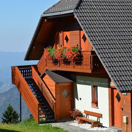 Apartmaji Srnca Cerkno Luaran gambar