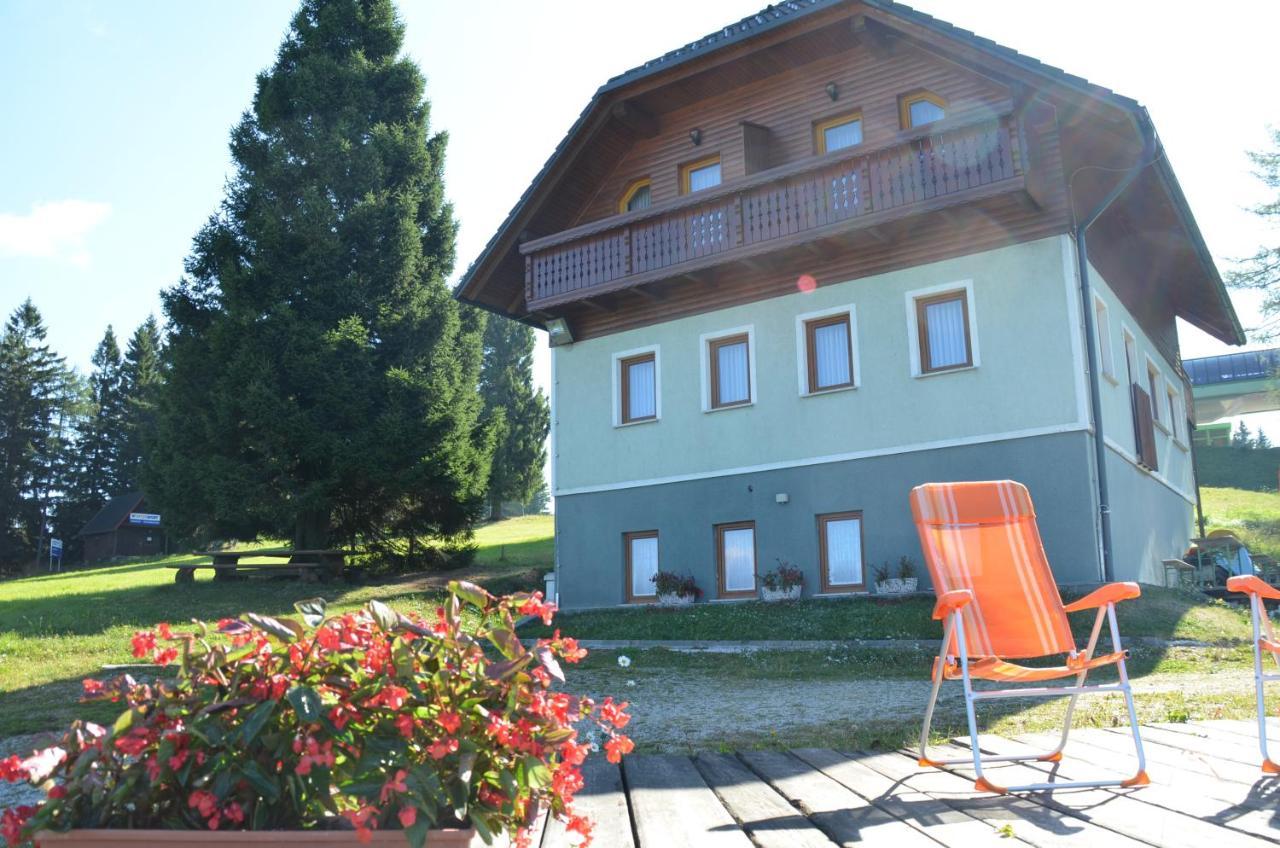 Apartmaji Srnca Cerkno Luaran gambar